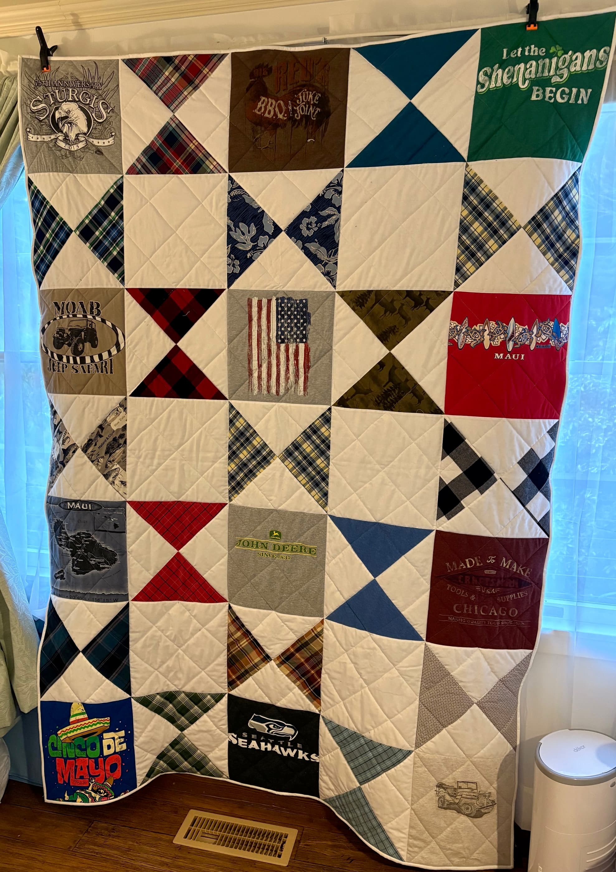Hourglass pattern memory quilt